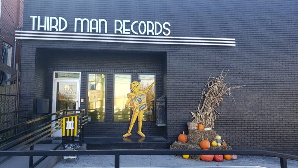 Catatan Orang Ketiga di Nashville, Tennessee